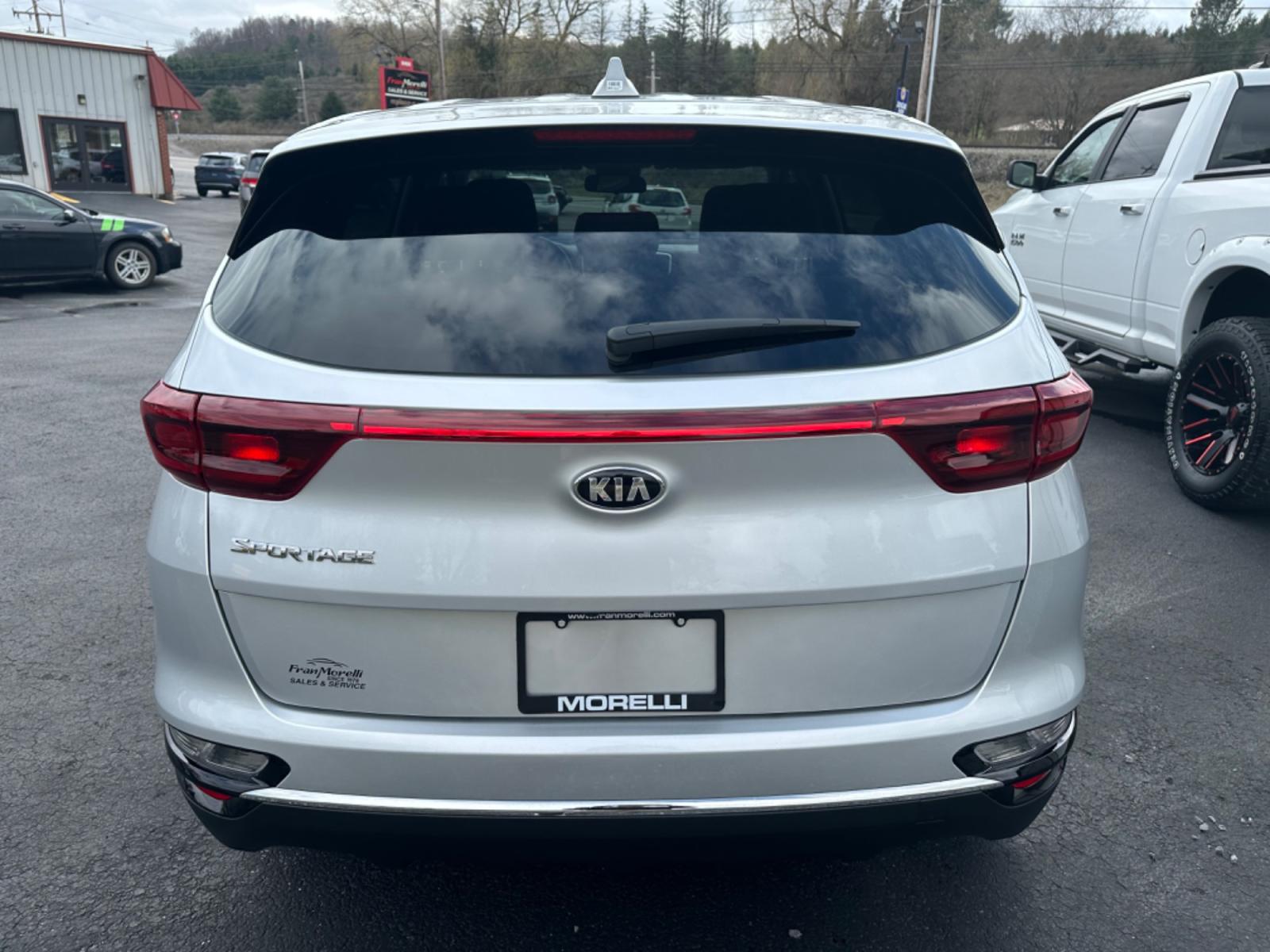 2021 Silver Kia Sportage (KNDPMCAC8M7) with an 4 engine, automatic transmission, located at 8464 Route 219, Brockway, PA, 15824, (814) 265-1330, 41.226871, -78.780518 - Photo #13
